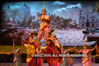 Vibrant Navratri function