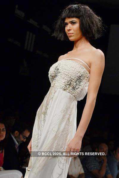 LFW '10: Mandira Wirk