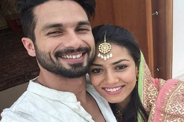 Shahid Mira's first selfie after their wedding