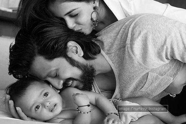 Riteish-Genelia reveal the first look of their son Riaan
