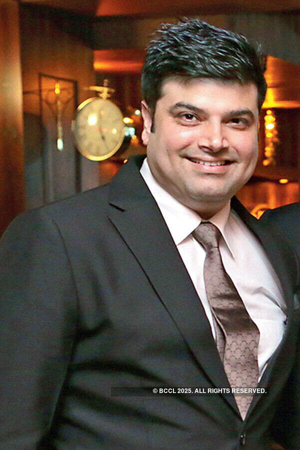 Guru Randhawa @ New Year party