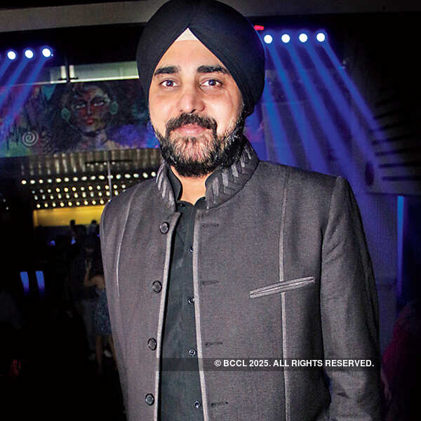 Shael @ New Year Party