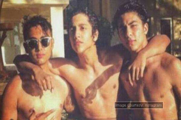 Aryan Khan proves why he is the next SRK