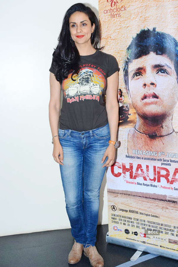 Chauranga: Screening