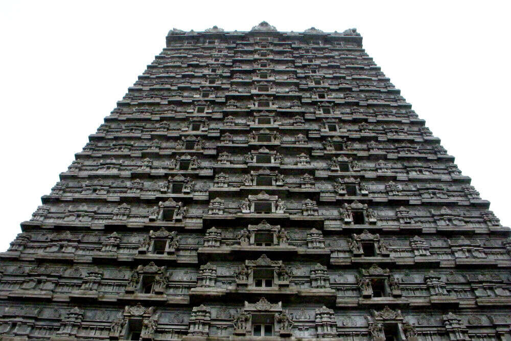 5 Rajagopuram