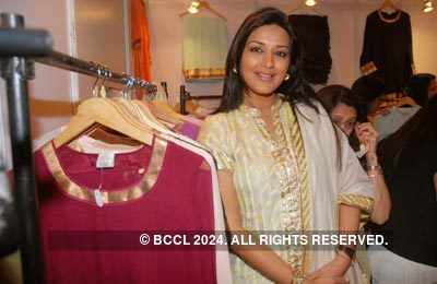 Celebs at Fashion Bazar