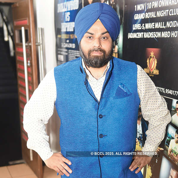 Ali Quli Mirza performs in Delhi