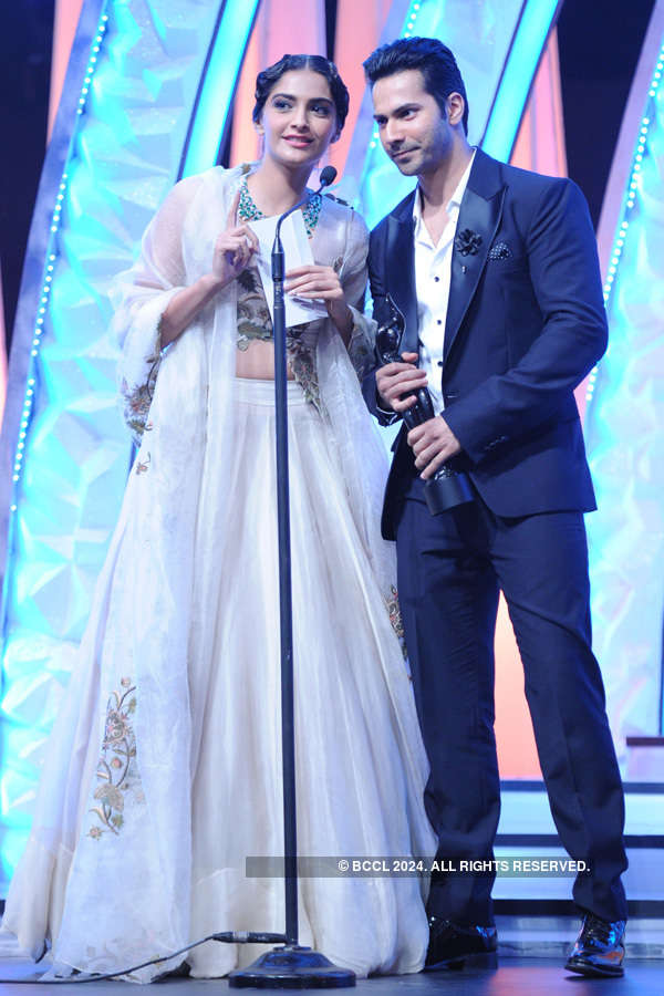 61st Britannia Filmfare Awards: Inside Pics