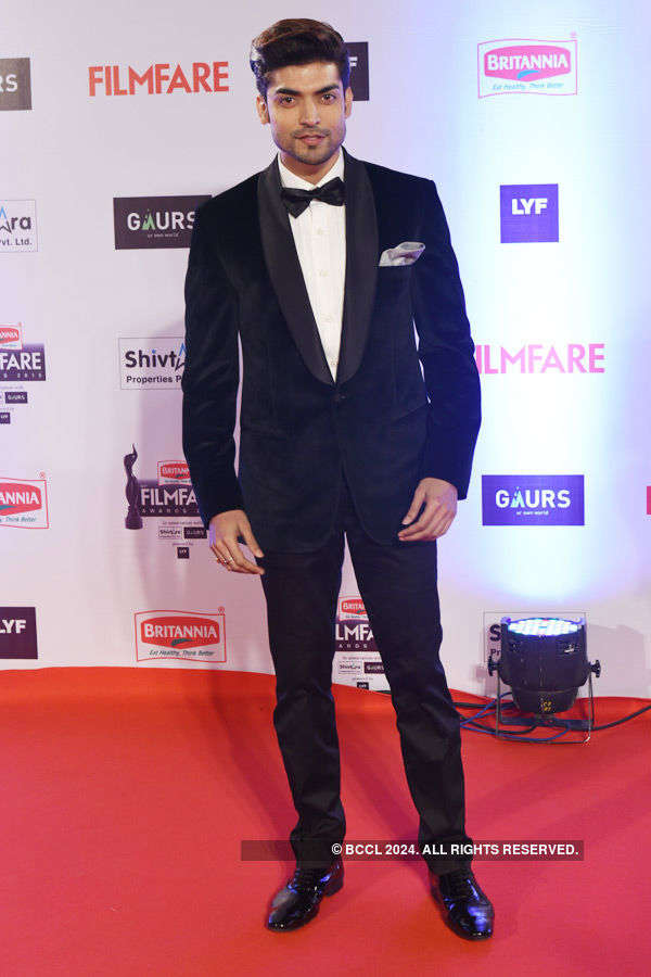 61st Britannia Filmfare Awards: Red Carpet | 61st Britannia Filmfare ...