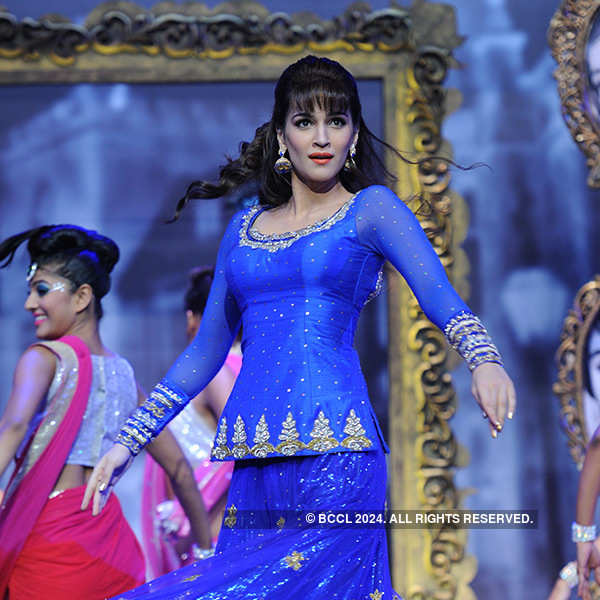 61st Britannia Filmfare Awards: Peppy Performances