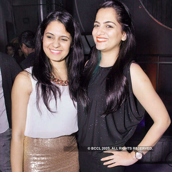 Sukh-E performs at party