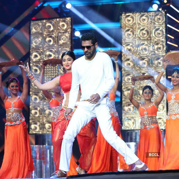 IIFA Utsavam 2016: Performances