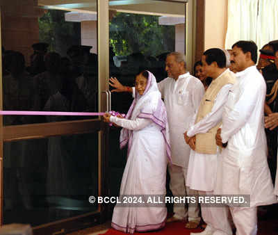 Inauguration: 'Smarak Bhavan'