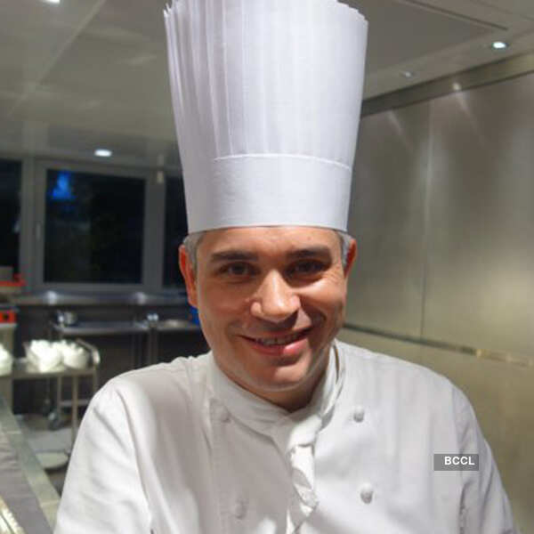 &lsquo;World's best chef&rsquo; Benoit Violier found dead