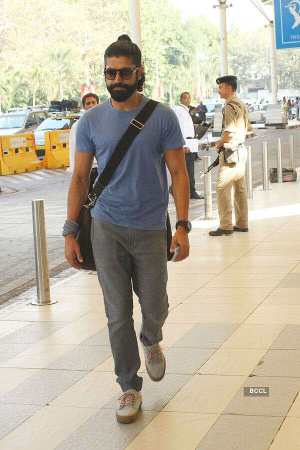 Photos of celebrities at airport