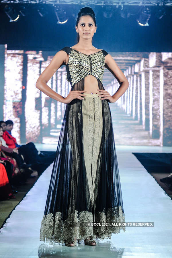 Charmi Shah’s fashion show