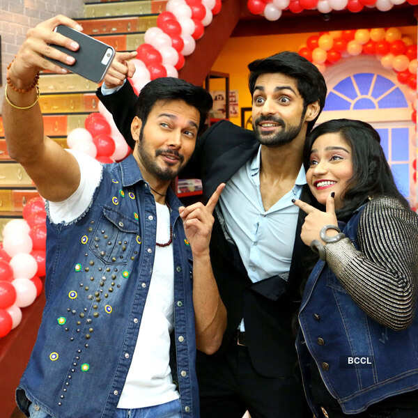 Comedy Classes: On the sets