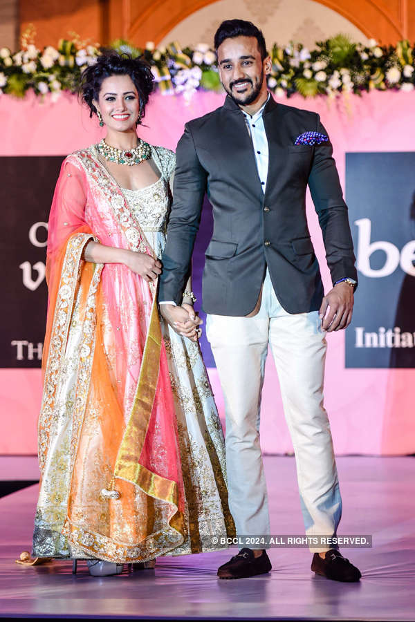 Celebs walk the ramp for cause