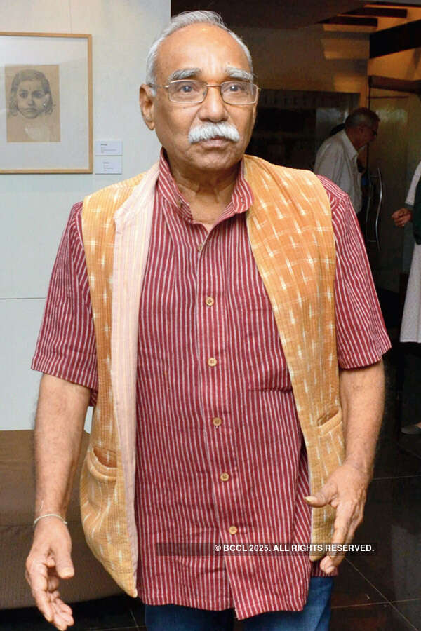 Jogen Chowdhury&rsquo;s exhibition