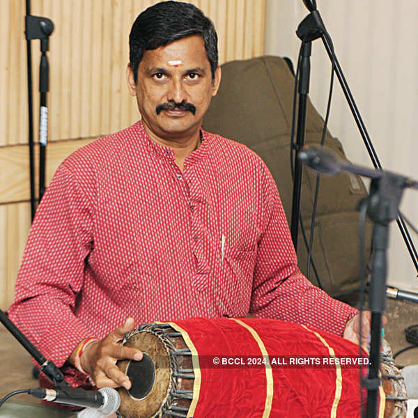 Chong enthrals with Carnatic music