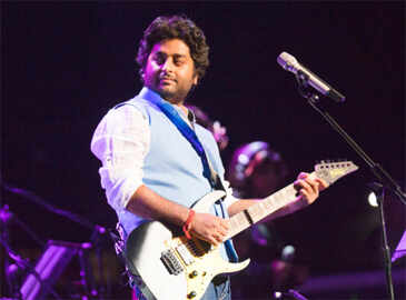 Arijit Singh becomes the most expensive singer
