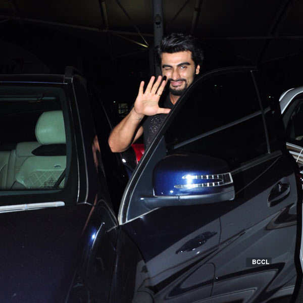 Photos of celebrities at airport