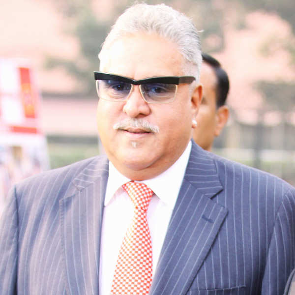 Banks ask SC to stop Mallya from leaving India
