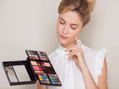 Why women need to stop hiding behind makeup