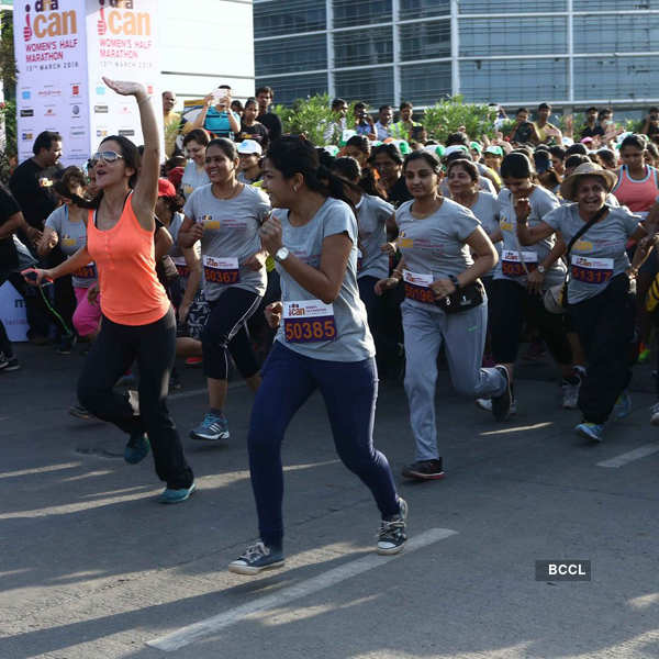 Kareena & Arjun at Women Marathon