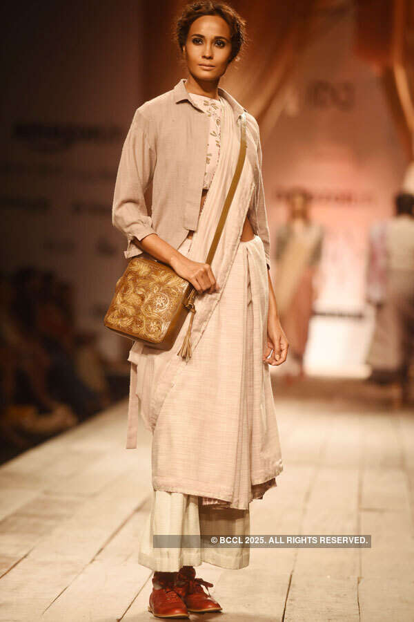 AIFW AW '16: Day 4: Anavila