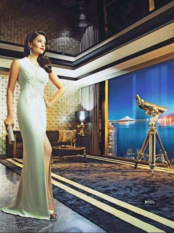 Glamorous photo shoots of your favourite celebrities- The Etimes