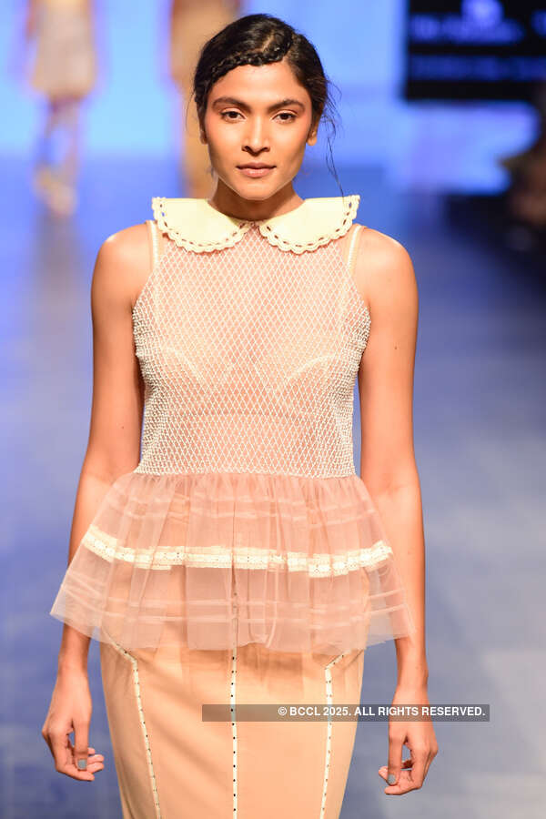 LFW '16 Day 1: Archana Rao