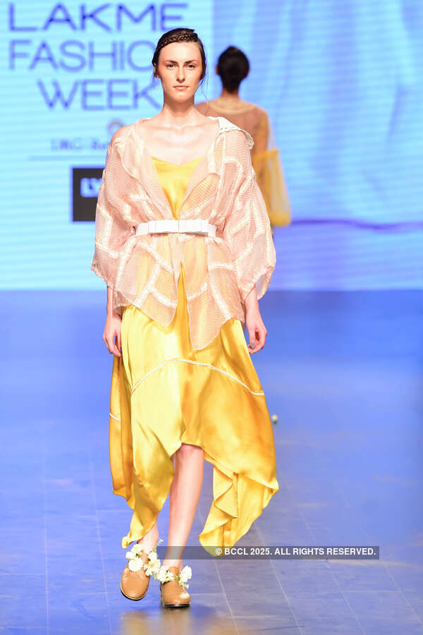 LFW '16 Day 1: Archana Rao