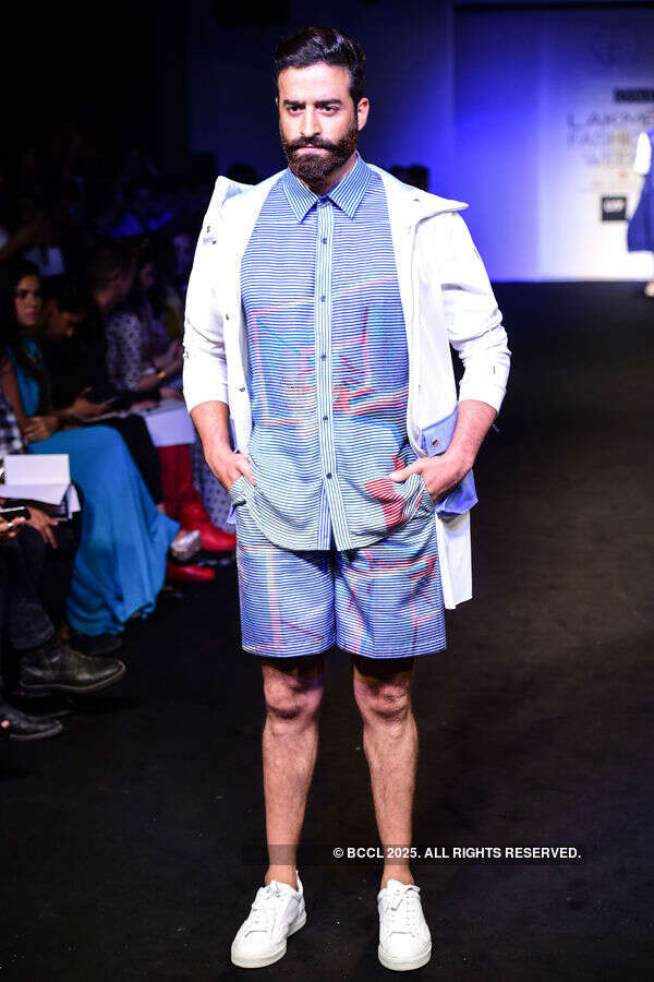 LFW '16 Day 1: Kanika Goyal