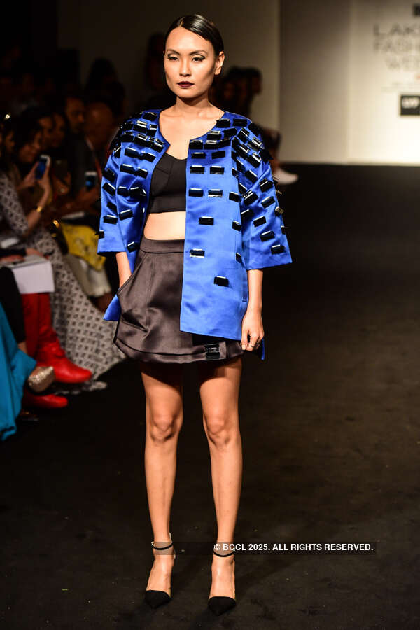 LFW '16 Day 1: Kanika Goyal