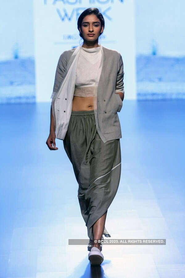 LFW '16 Day 3: Antar - Agni