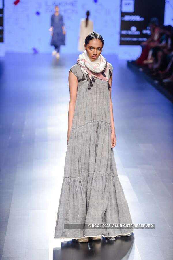 LFW '16 Day 3: Urvashi Kaur