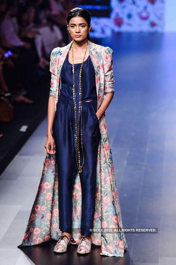 LFW '16 Day 3: Payal Singhal