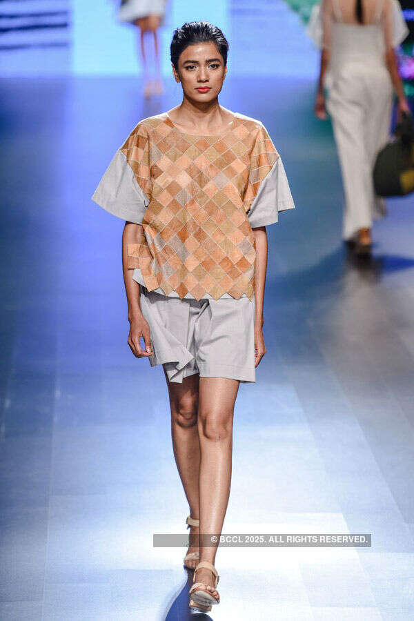 LFW '16 Day 4: Rara Avis