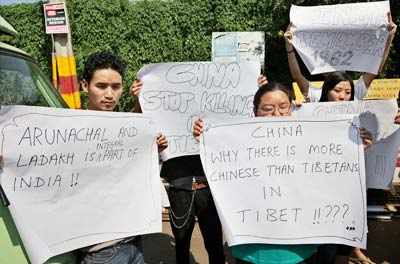 Tibetans protest