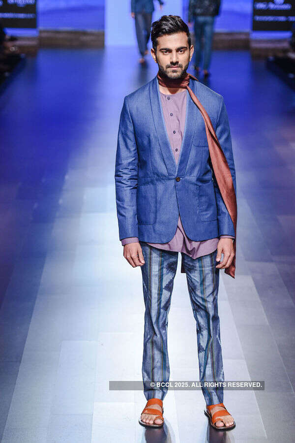 LFW '16 Day 5: Dhruv Vaish