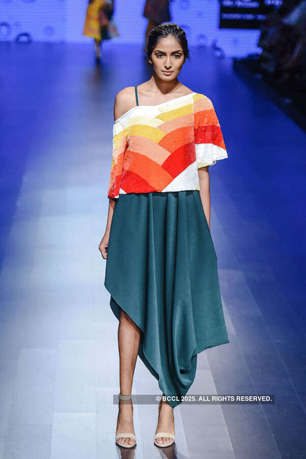 LFW '16 Day 5: Urvashi Joneja