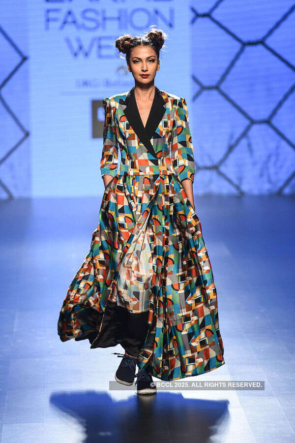 LFW '16 Day 5: Rimi Nayak India