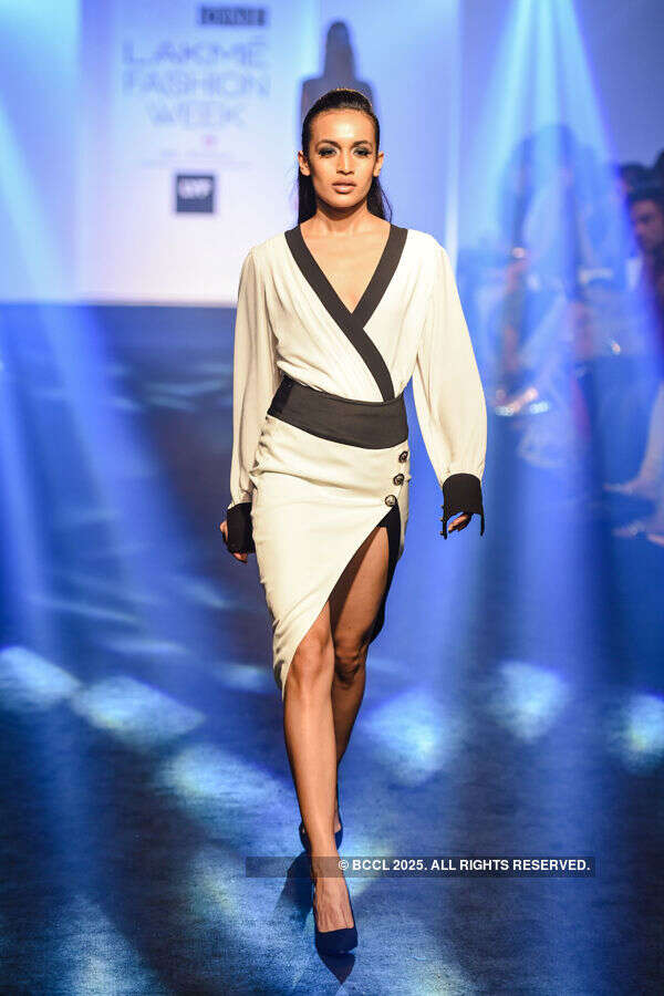 LFW '16 Day 5: Karn Malhotra