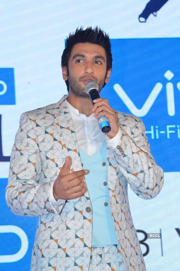 Ranveer Singh launches Vivo
