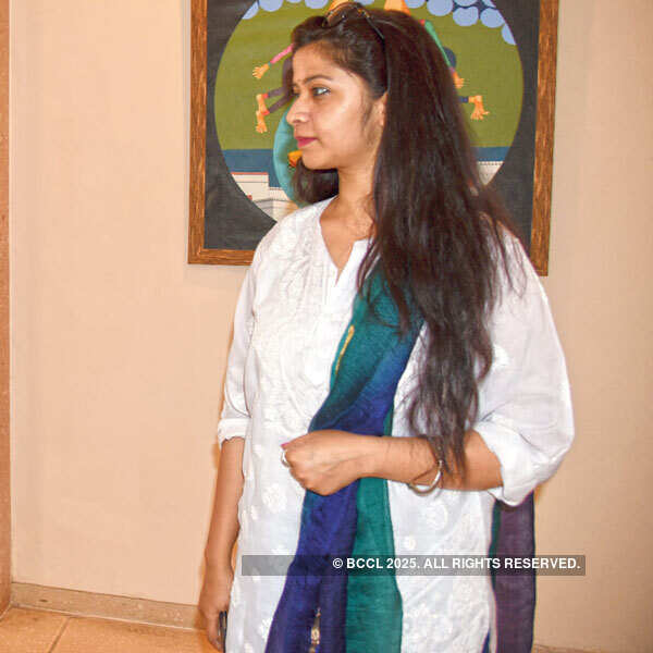 Socialites @ art exhibition