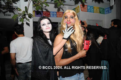 Halloween party by Thenny & AD Singh