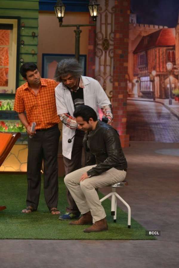 SRK promotes Raees on The Kapil Sharma Show