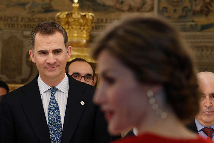 Spanish royals host lunch