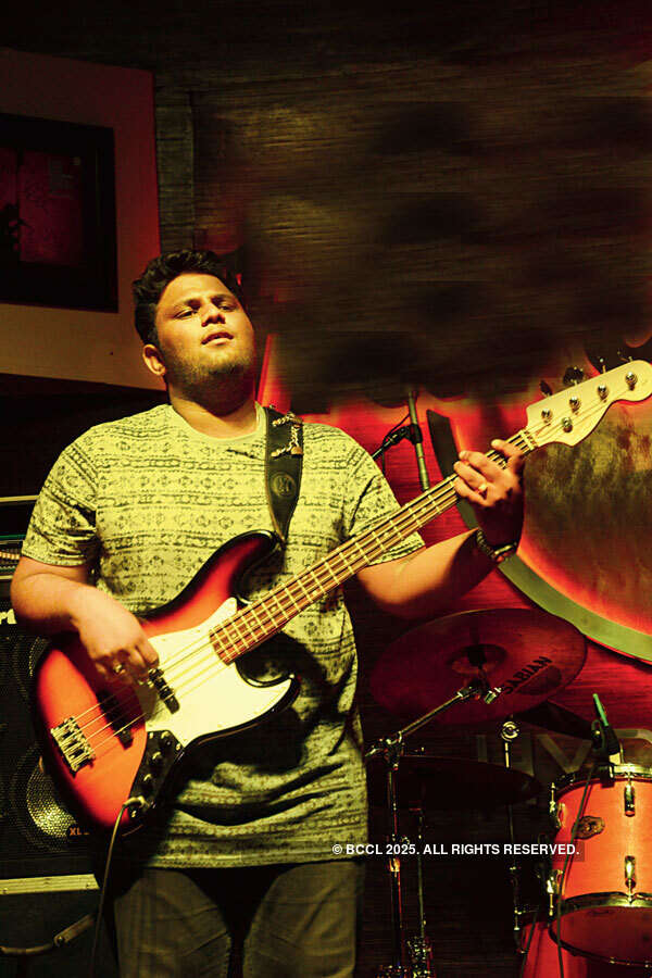 Crotch ets performs in the city